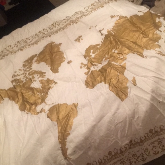 WorldMap Tapestry - Picture 1 of 3